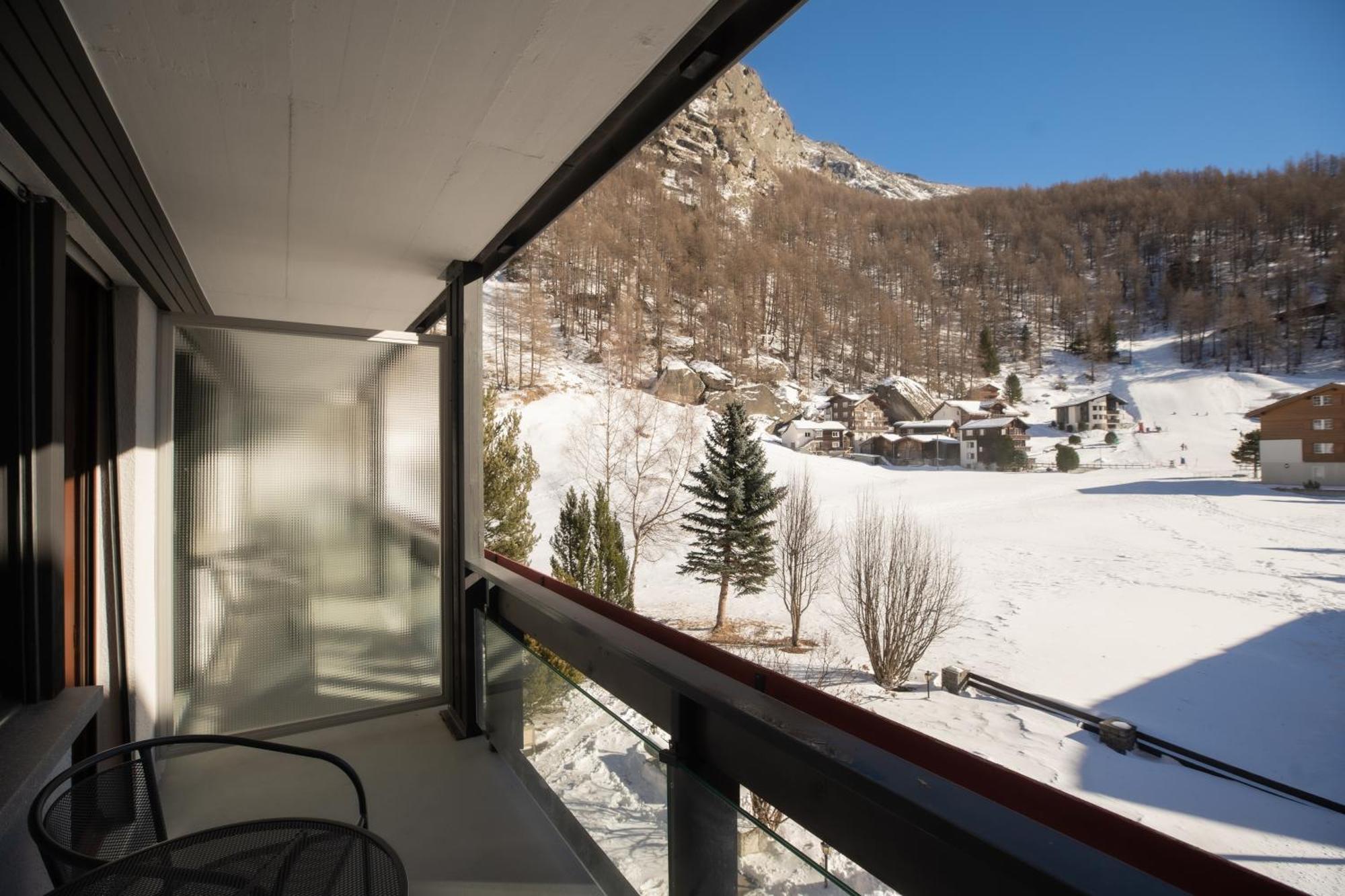 Hotel Alpenhof 사스-알마겔 외부 사진