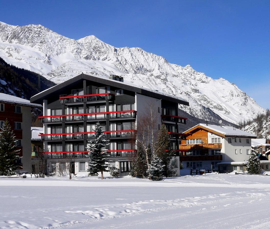 Hotel Alpenhof 사스-알마겔 외부 사진